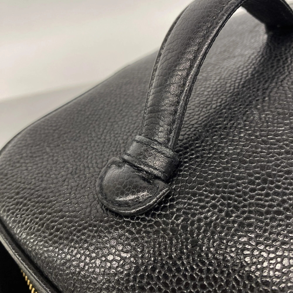 CHANEL Black Caviar Leather Vanity Bag - Picture 7 of 10